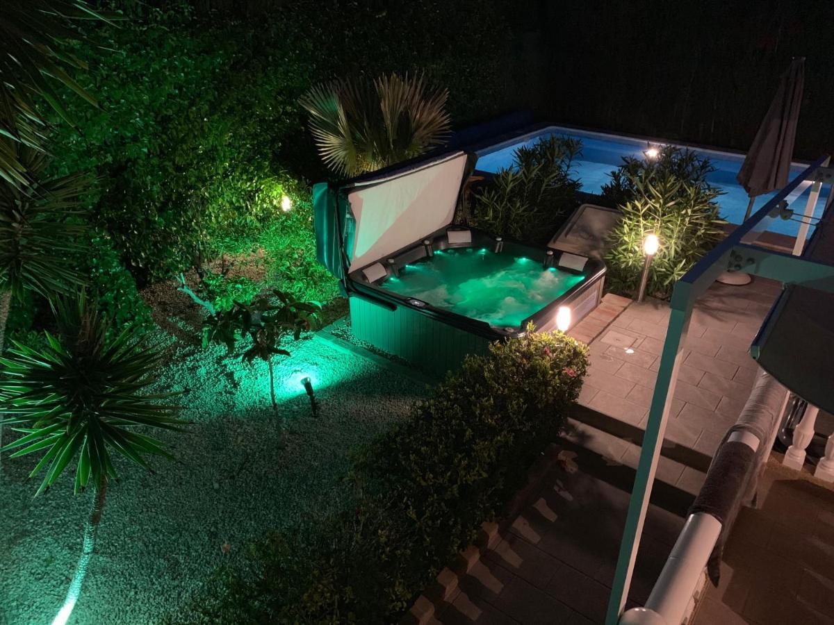 17 Vistamar Playa Flamenca Villa Exterior photo